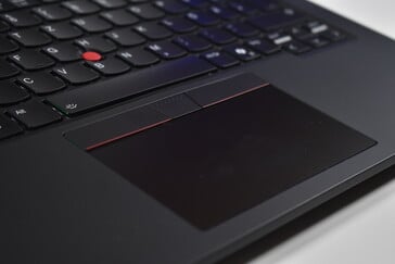 联想 ThinkPad P14s 第 6 代（英特尔）：触摸板