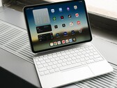 Apple的可折叠平板电脑几乎相当于两台 iPad Pro 并排那么大。图：iPad Pro M4（图片来源：ZDNet）