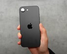 iPhone SE 4 预计将配备 4800 万像素传感器的单后置摄像头。(图片来源：Apple)