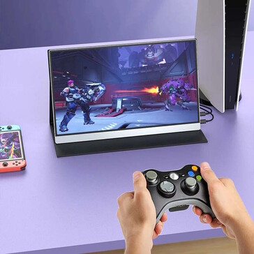 支持 AMD FreeSync，但 C10 的刷新率只有 60Hz