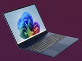 联想销售的 IdeaPad 5i 2 合 1 15IPH11 有 Cosmic Blue 和 Luna Grey 两种颜色。