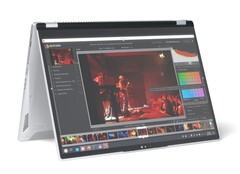 Tuxedo 的首款敞篷车(图片来源:Tuxedo)