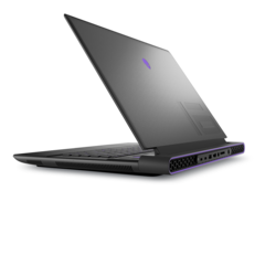 戴尔在2023年CES上发布了Alienware m16游戏笔记本电脑（图片来自戴尔）。