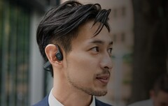 铁三角 ATH-CC500BT2 耳机通过耳软骨传输声音。图片来源: Audio-TechnicaAudio-Technica)