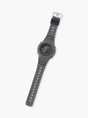 卡西欧 G-Shock x Ron Herman GA-2100 手表。(图片来源：Ron Herman）