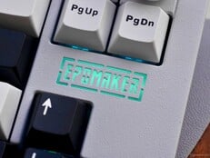 Epomaker Galaxy68 徽标照明。