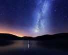 从塞文山脉国家公园的皮塞湖（Lake Pises）眺望银河。(图片来源：GUILLAUME BONNEFONT / MAXPPP）