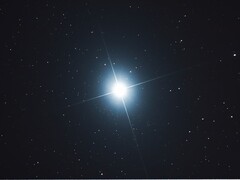 天狼星在太空中的图像。(图片来源：dom1706 - Pixabay）