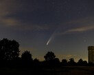 显示 Neowise 彗星的图像。(图片来源：TheOtherKev - Pixabay）