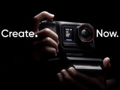 Insta360 Ace Pro 2 与新手柄配件的连接照片。(图片来源：Insta360）