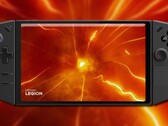 联想Legion Go 游戏掌机的图片被泄露，图片显示该掌机配备了可拆卸控制器。(图片来源：Windowsreport/Unsplash - 已编辑）