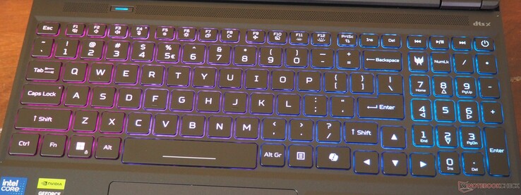 宏碁掠夺者 Helios Neo 16S AI