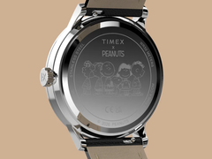 《花生》× Timex Waterbury Classic 表背