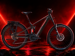 Trek Allant+ FS 配备了一块 800 Wh 的电池