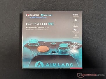 GameSir G7 Pro Aimlabs 特别版手柄的零售包装盒。