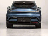 小米 YU7 SUV 比 Model Y 的续航里程更长，价格更低（图片来源：工信部）
