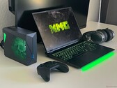 得益于 300 Hz mini LED，最快的游戏笔记本电脑现在更出色了 - XMG Neo 16 E25 RTX 5090 笔记本电脑评测