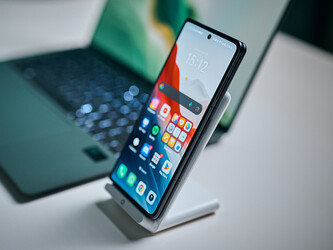Honor 魔法 V3