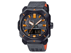 卡西欧 Pro Trek PRW-6900TFS 系列（如图）采用深灰色表壳和表盘，橙色时标和指针点缀其中。(图片来源：@morgan_gshock on Instagram）