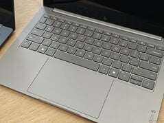 全新 HP OmniBook 5