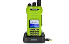 绿色 Ailunce HA1G(图片来源:Retevis)