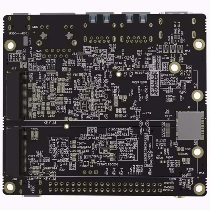 K1 配备 RISC-V SoC,支持 M.2 扩展卡