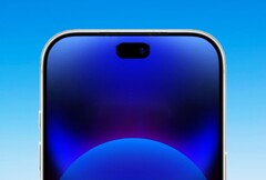 Apple iPhone 18 Pro 可能最终会采用更小的冲孔。(图片来源:yeux1122,已编辑)