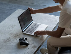 Surface Laptop Studio 2 与上一代产品可能很难区分,如图所示。(图片来源:微软)