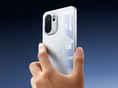 OnePlus Ace 6 的银色外观。(图片来源：OnePlus）