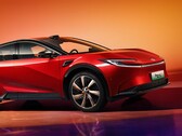 丰田在中国发布了 bZ5 电动轿跑 SUV。(图片来源：丰田）