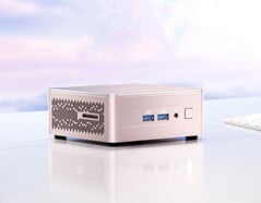 Geekom A5 迷你电脑搭载 AMD APU,最高支持 64 GB 内存,并采用金色外观设计。