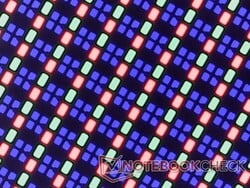亮面 OLED,无明显颗粒感问题