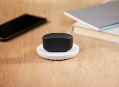 索尼在大多数市场上销售WF-1000XM4刚刚超过一年。(图片来源:索尼)