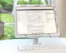 13.3 英寸 Modos Paper 显示器的刷新率高达 60 赫兹，使这款电子墨水显示器能够流畅地播放视频。(来源：Modos）