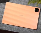 新款 MagicPad 4 将配备 12.1 英寸显示屏。图为:一张展示该平板电脑背面的照片。
