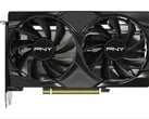 PNY RTX 5060 超频版配备双风扇散热器，采用全黑色设计。(图片来源：百思买）