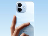 Redmi Note 17 Pro 还提供天蓝色版本。