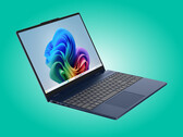 IdeaPad 5 二合一笔记本电脑 15IWC11，Luna Grey 配色。