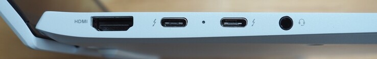 左边：HDMI，2个USB-C 4 gen 3x2（Power Delivery，DisplayPort，Thunderbolt 4），3.5mm