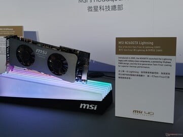 微星 N260GTXLightning 采用了 Twin Frozr 双风扇设计