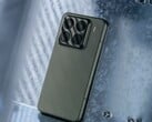 小米 15S Pro 的外观预计将与小米 15 Pro 如出一辙。图：小米 15 Pro（图片来源：李琦）