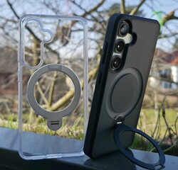 Galaxy S25 配有 Torras 生产的表壳