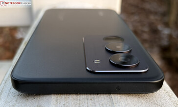 顶部：红外喷射器