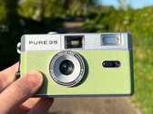 Pure35 有绿色、紫色和黑色三种颜色。