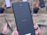 待售的索尼 Xperia 原型机配备双摄像头和 6GB/128GB 内存配置。(图片来源：OLX - 已编辑）