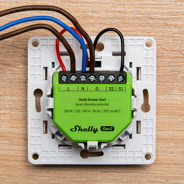 Shelly Dimmer Gen4（图片来源：Shelly）