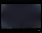 惠普 EliteBook X G1i 14 测试机的背光出血现象非常明显（图片来源：Notebookcheck）