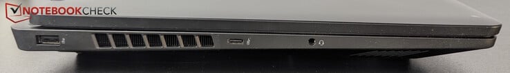 左：USB-A（5 Gbitps）、USB-C（10 Gbitps）、耳机插孔