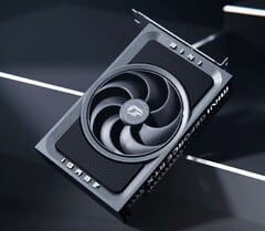 Colorful 将GeForce RTX 5070 装入一个非常小巧的机身中。(图片来源:Colorful)