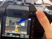 得益于固件修改，Hasselblad X2D 现在也能玩 Doom 了。